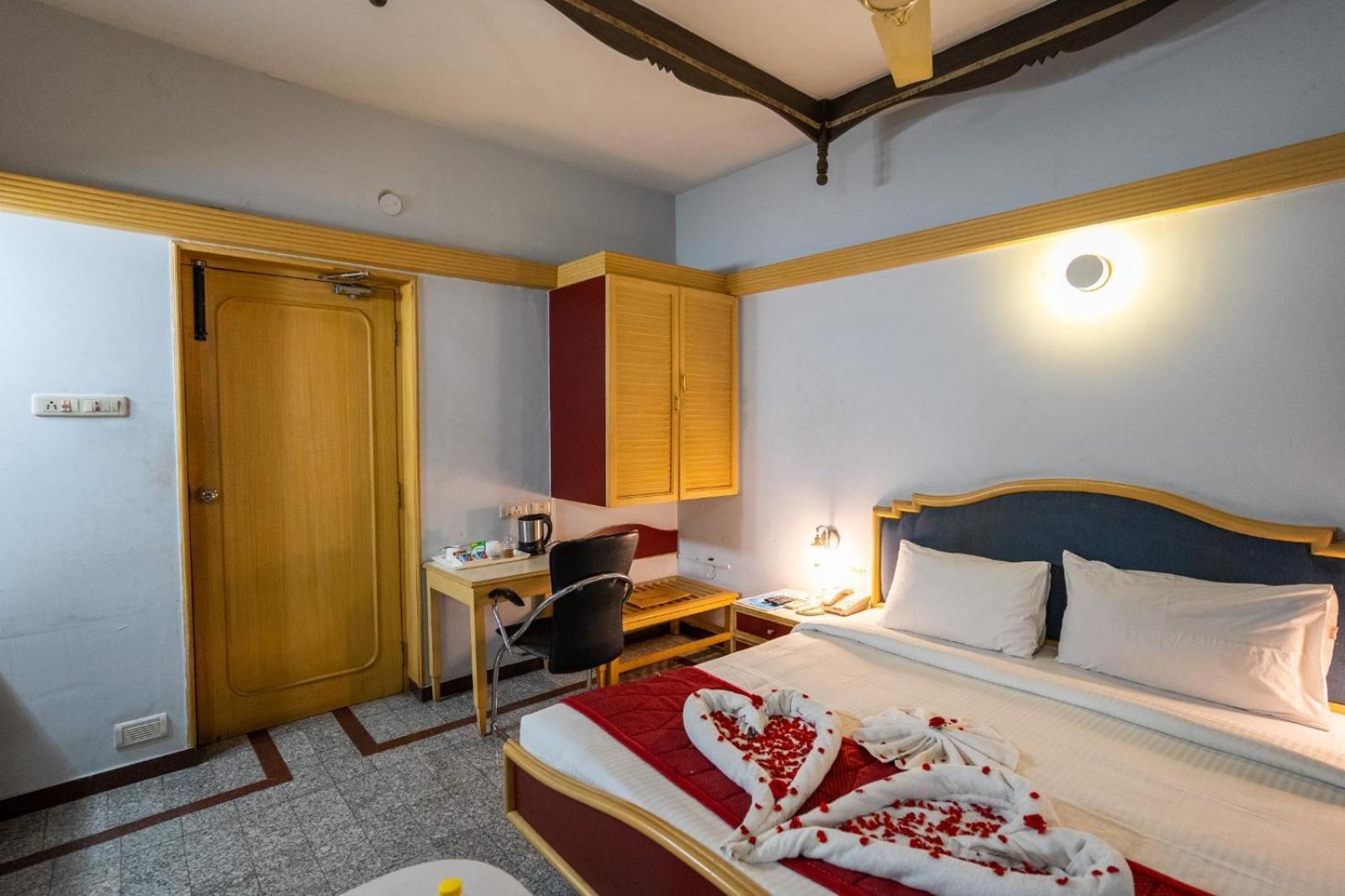Sree Bharani Hotels Tirunelveli Exteriér fotografie